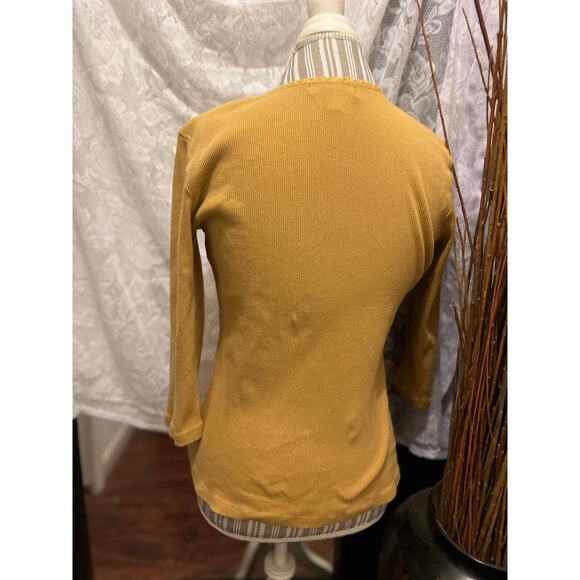 Mustard Yellow Dressbarn M ribbed top - Picture 4 of 5